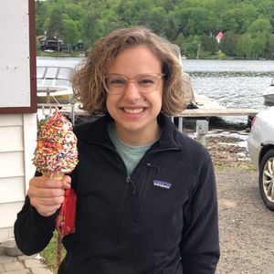 Meet your Posher, Savannah